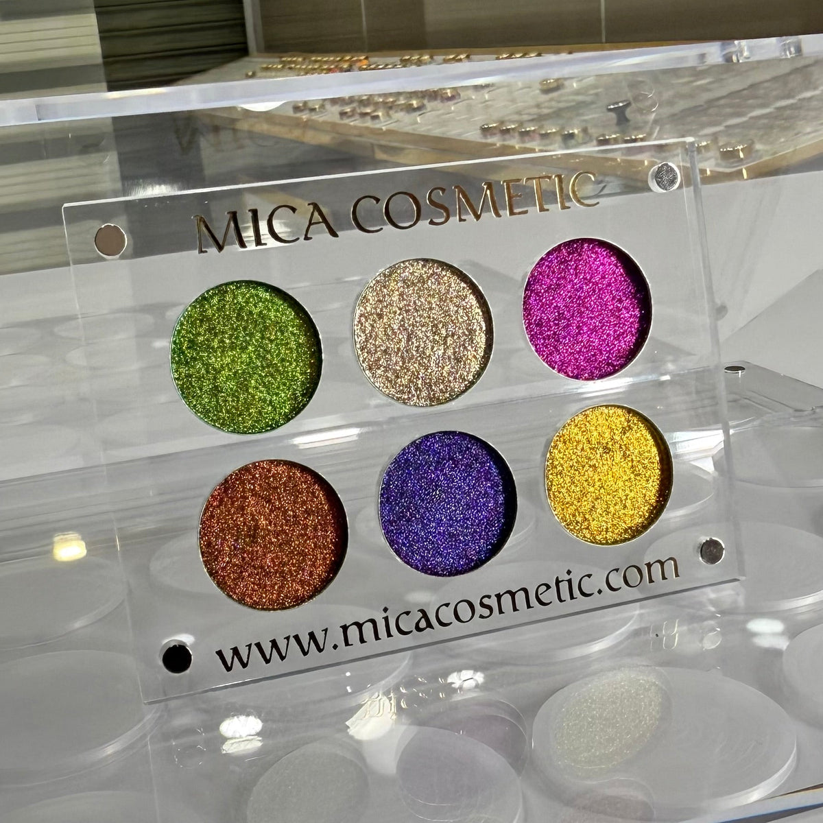 Lashira 6in1 Multichrome Eyeshadow Palette